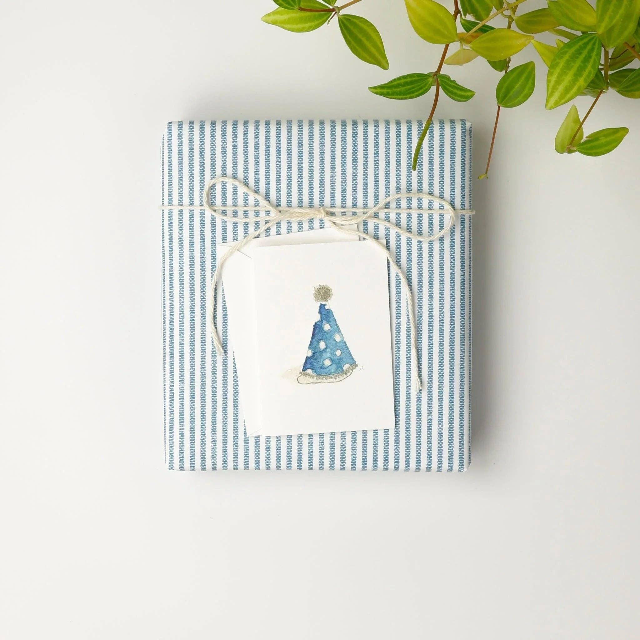 Party hat mini enclosure notecard