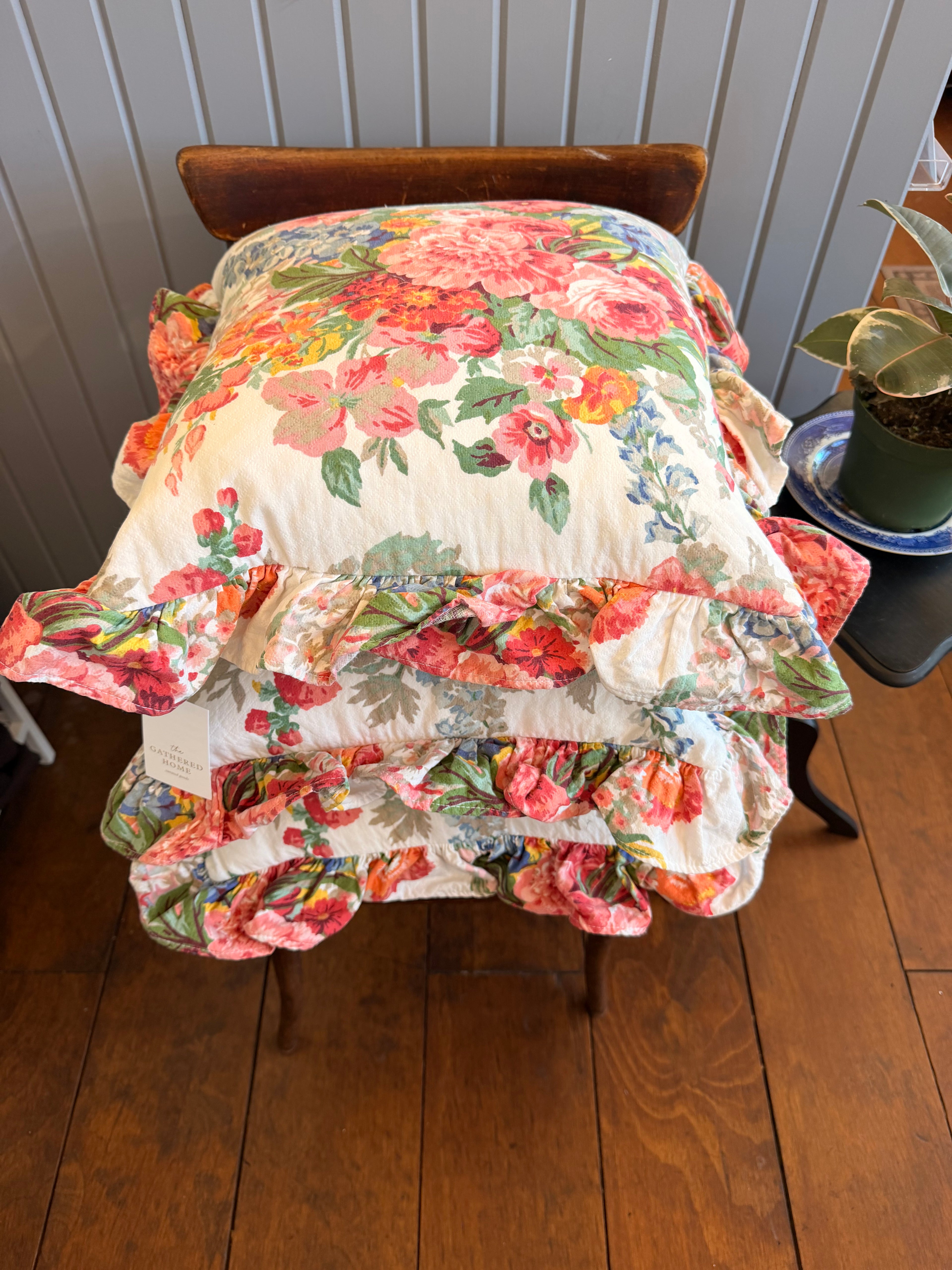 Vintage Ralph Lauren Floral Ruffled Pillow,  Beach house pattern – 16" x 16"
