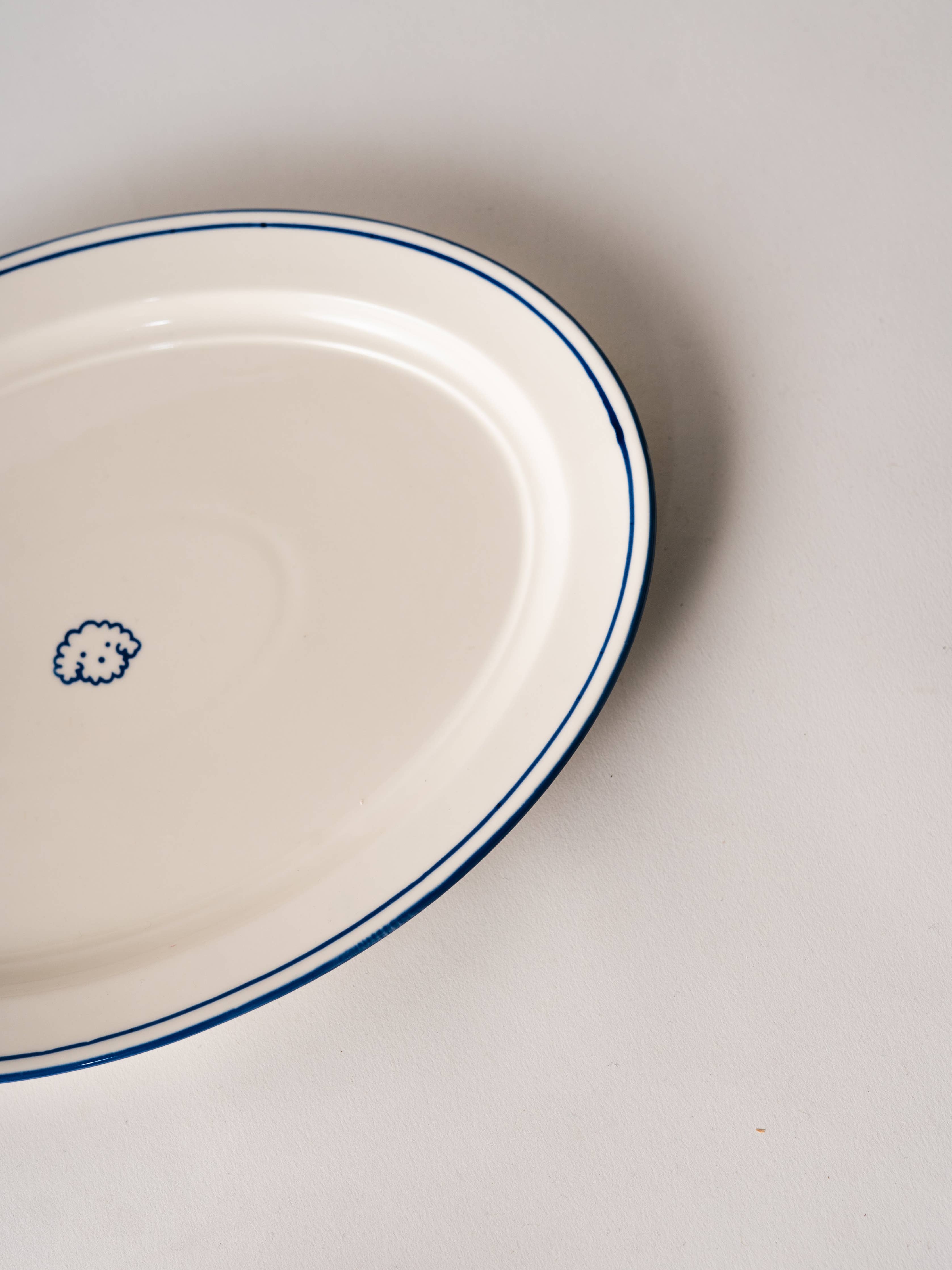 Melrose Icon Serving Platter - Fluffy "Dog